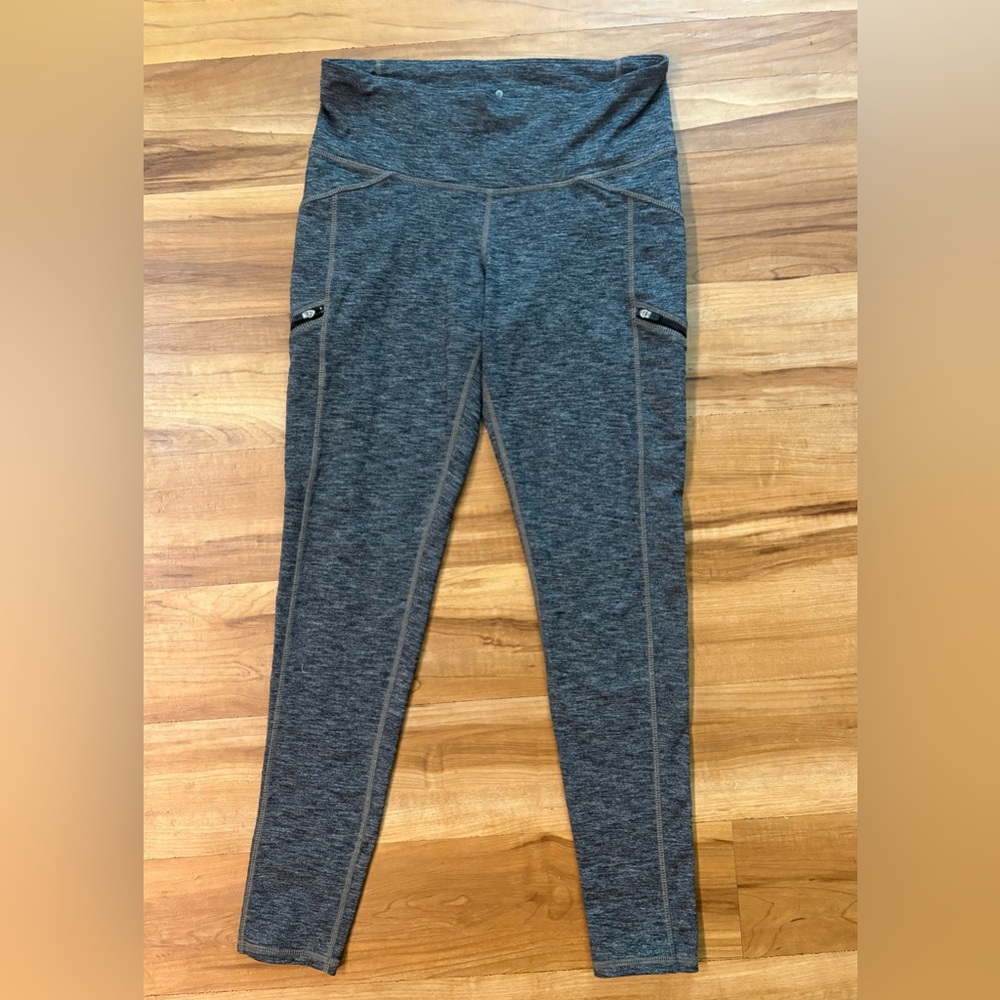 Athleta Heather Gray Leggings Side Zipper Pockets and Contrast Stitching, Size S